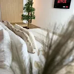 Atmosphere By The Sea 4*