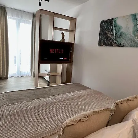 Atmosphere By The Sea Апарт-готель 4*