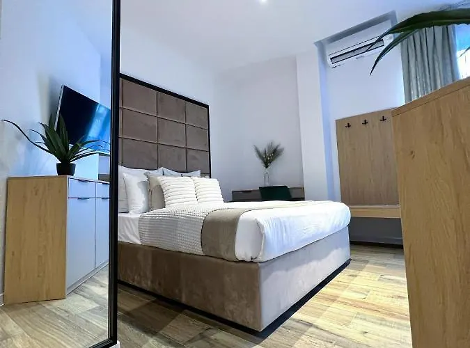 Atmosphere By The Sea Aparthotel