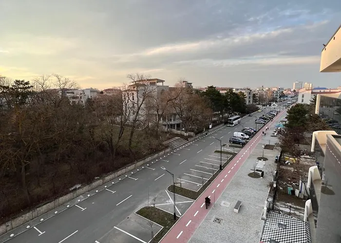 Atmosphere By The Sea Aparthotel