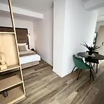 Atmosphere By The Sea Apartahotel 4*